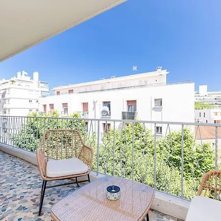 Tres Bel Confort A Juan Les Pins Apartman